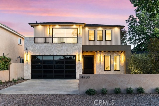 Detail Gallery Image 2 of 65 For 14738 Otsego St, Sherman Oaks,  CA 91403 - 5 Beds | 5/1 Baths