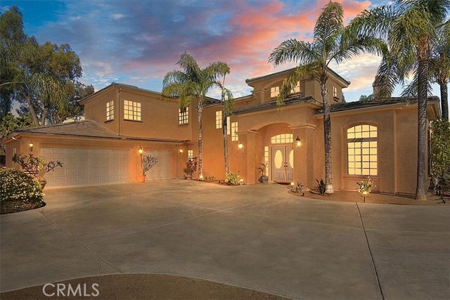 Detail Gallery Image 1 of 62 For 5891 via Susana, Riverside,  CA 92506 - 6 Beds | 3 Baths