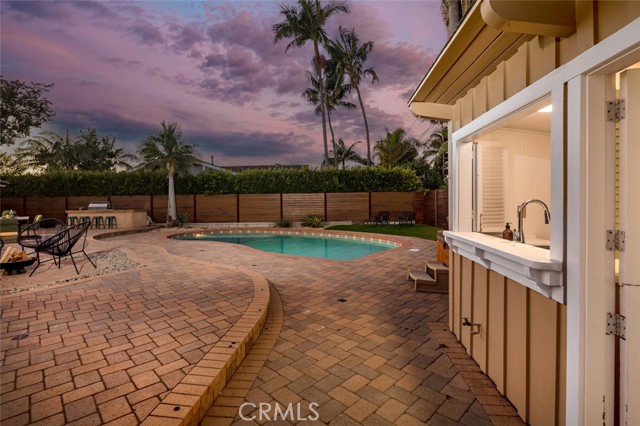 Image 38 of 53 For 1430 La Perla Avenue