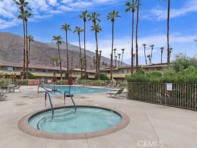Image 32 for 1950 Palm Canyon DR #162