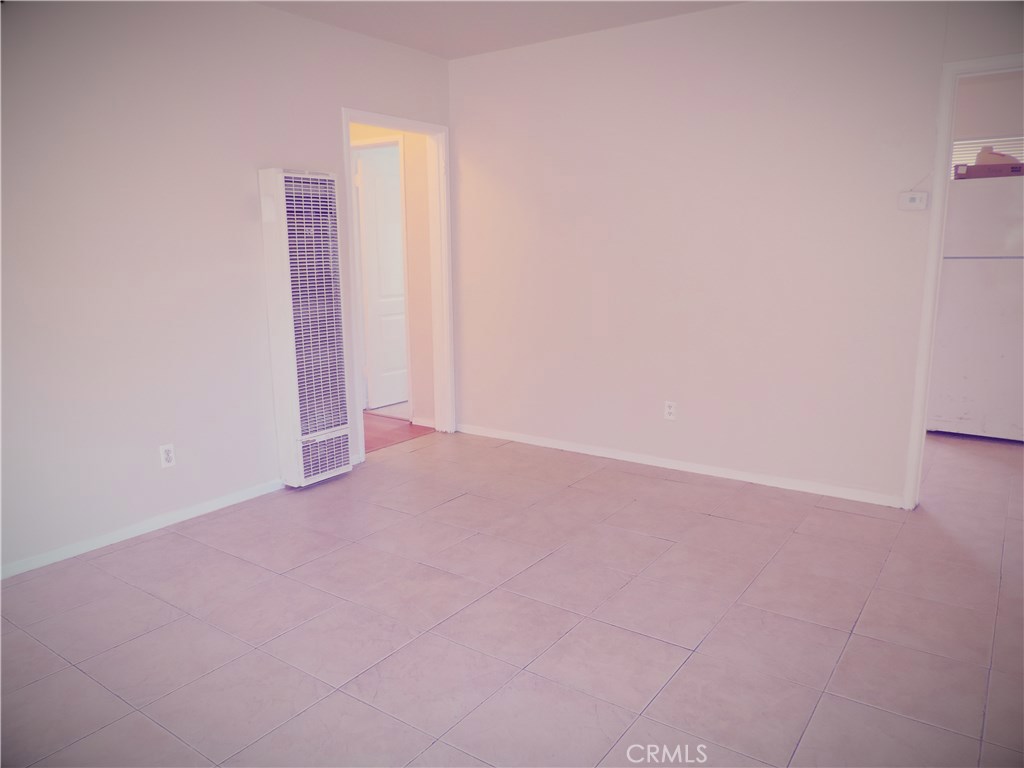 903 Cerritos Avenue D
