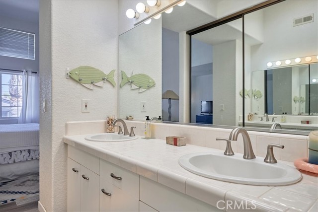 Detail Gallery Image 26 of 35 For 825 N Cleveland St #F,  Oceanside,  CA 92054 - 2 Beds | 2/1 Baths