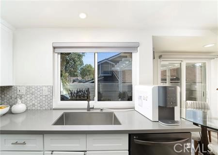 Detail Gallery Image 17 of 31 For 52 Weepingwood, Irvine,  CA 92614 - 3 Beds | 2/1 Baths