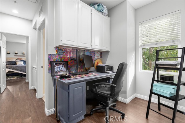 Detail Gallery Image 10 of 21 For 10 Edgartown, Ladera Ranch,  CA 92694 - 2 Beds | 2/1 Baths