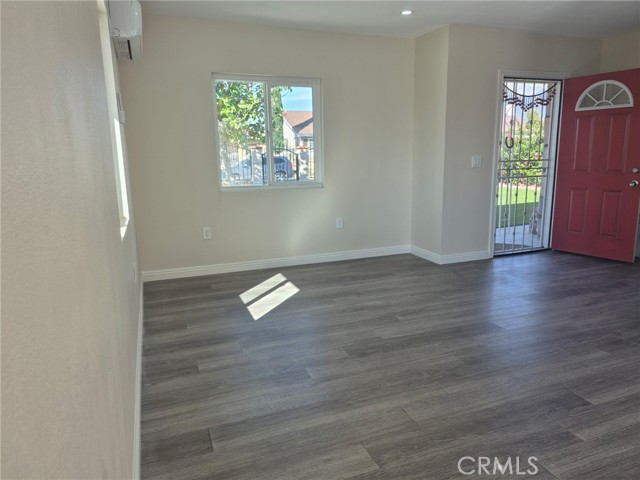 Detail Gallery Image 9 of 36 For 6781 Jacaranda, Fontana,  CA 92336 - 2 Beds | 2 Baths