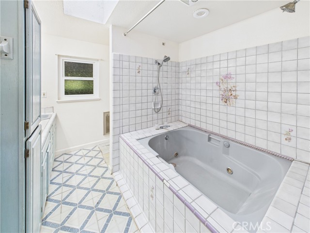 Detail Gallery Image 9 of 37 For 6576 State Highway 140, Midpines,  CA 95345 - 3 Beds | 2 Baths