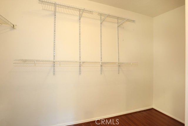 Image 28 of 50 For 961 Lone Pine