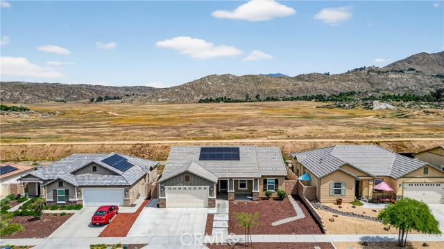 Detail Gallery Image 3 of 45 For 3180 Stargazer St, Hemet,  CA 92543 - 3 Beds | 2 Baths