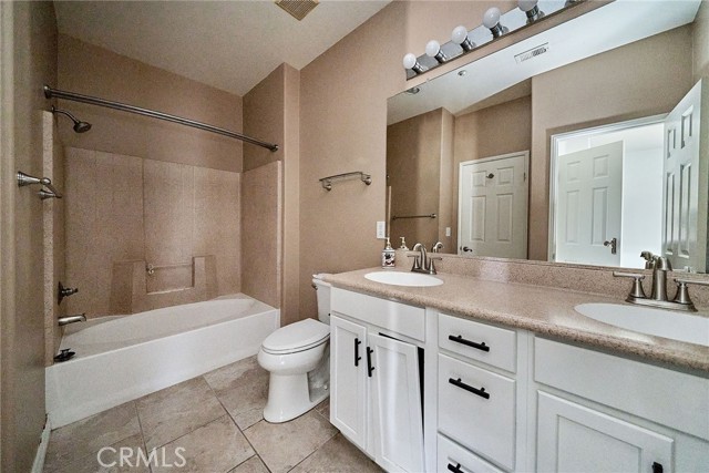 7353 Ellena W, Rancho Cucamonga CA: https://media.crmls.org/medias/91cc8275-9161-4d82-9d30-03826c6ab5e2.jpg