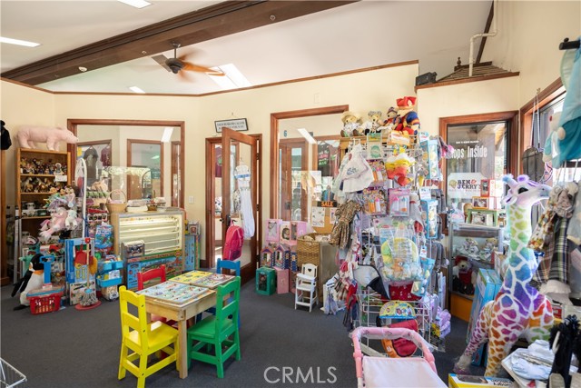 652 Pine Knot, Big Bear Lake CA: https://media.crmls.org/medias/91cca4d2-6d82-4da7-917f-002591de82f9.jpg