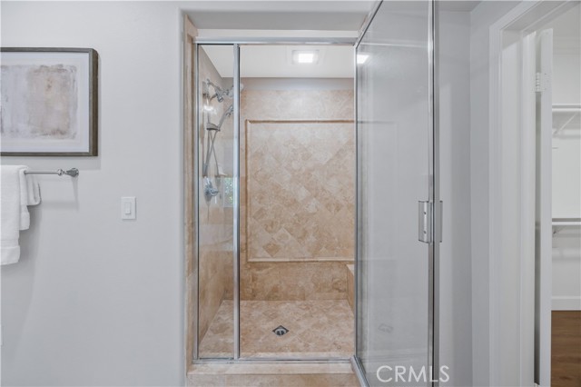 9 Whitford, Irvine CA: https://media.crmls.org/medias/91cd0939-23fc-4426-90a7-c2cd6804c9f7.jpg