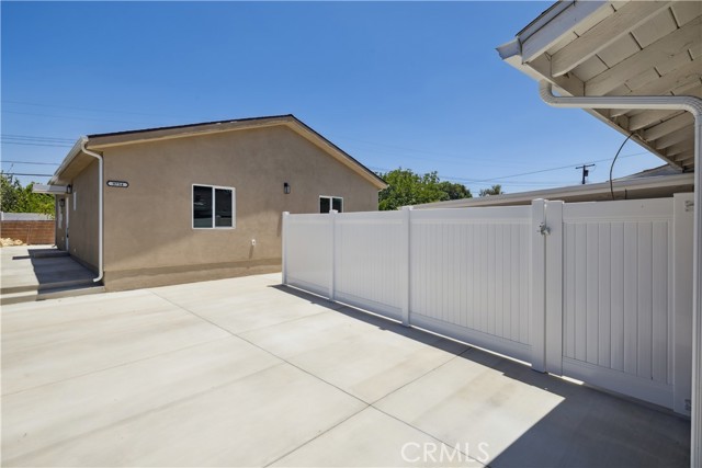 Detail Gallery Image 18 of 23 For 9754 Laramie Ave, Chatsworth,  CA 91311 - 3 Beds | 2 Baths