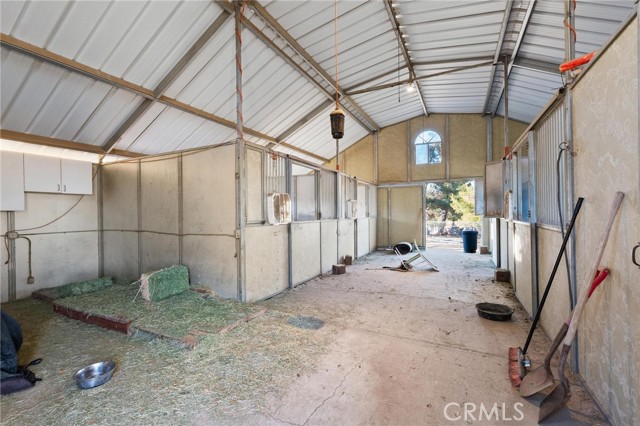 Detail Gallery Image 17 of 19 For 2390 Trinity Rd, Pinon Hills,  CA 92372 - 3 Beds | 2 Baths