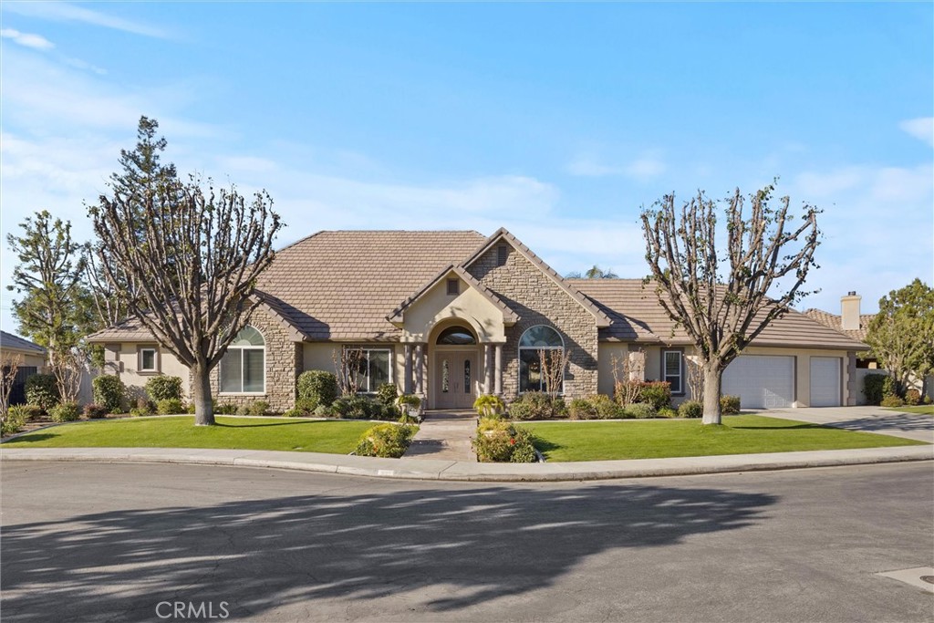 2117 Wedgemont Place, Bakersfield, CA 93311