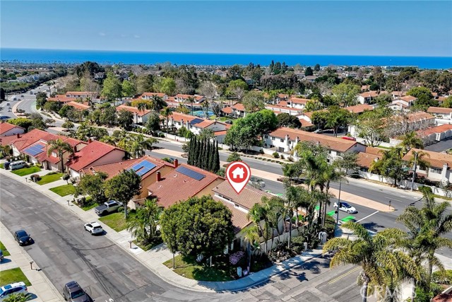 Detail Gallery Image 3 of 35 For 948 Alyssum Rd, Carlsbad,  CA 92011 - 3 Beds | 2/1 Baths