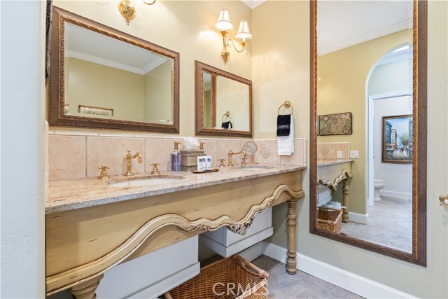 95 S Ocean Avenue, Cayucos CA: https://media.crmls.org/medias/91d100c8-9379-4da8-b670-557879a2a57a.jpg