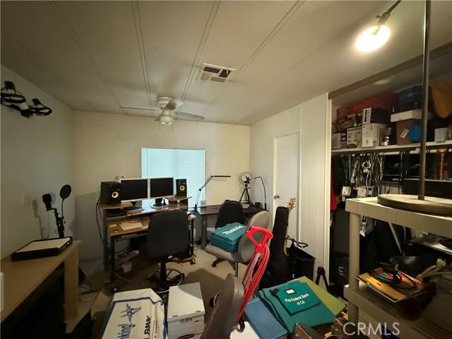 Image 8 of 26 For 2601 Victoria Street 373