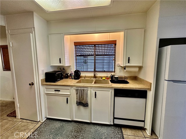 2230 Lake Park Drive # 116, San Jacinto, California 92583, 2 Bedrooms Bedrooms, ,2 BathroomsBathrooms,Manufactured In Park,For Sale,2230 Lake Park Drive # 116,CRSW24056444