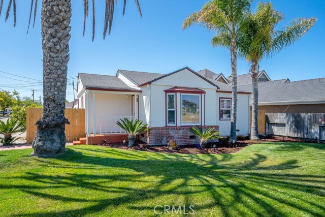 Detail Gallery Image 1 of 1 For 323 Bell St, Arroyo Grande,  CA 93420 - 4 Beds | 2 Baths