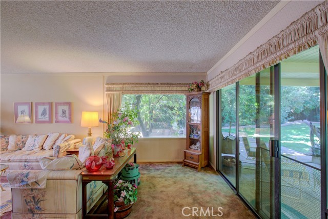 2341 Village Circle Drive, Atwater CA: https://media.crmls.org/medias/91d21ae4-704c-4c25-99b1-7ecb015f4b3f.jpg