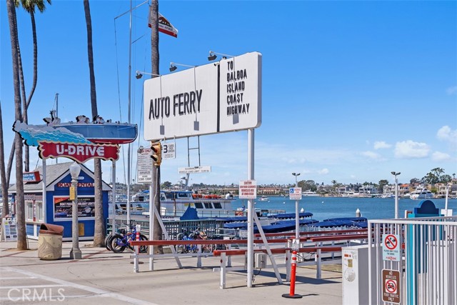 200 E Balboa Boulevard, Newport Beach CA: https://media.crmls.org/medias/91d2437f-867e-48d5-8f99-97920f8fb5fe.jpg