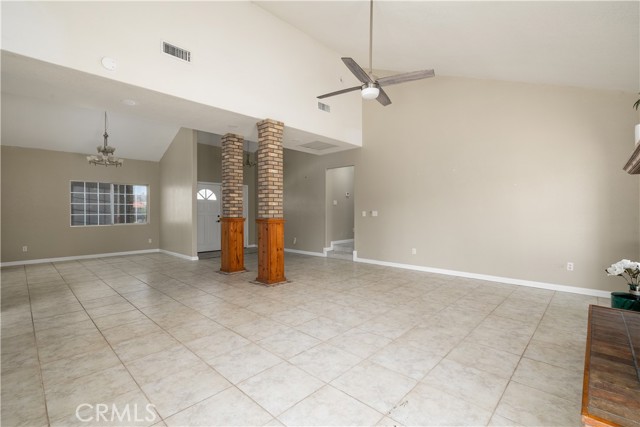 23570 Brook Drive, Canyon Lake CA: https://media.crmls.org/medias/91d3a5cc-581d-49e6-bb3a-08364676bad1.jpg