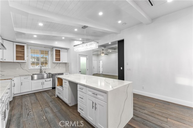 Detail Gallery Image 18 of 61 For 6418 Ringsdale Ct, Bakersfield,  CA 93313 - 3 Beds | 2/1 Baths