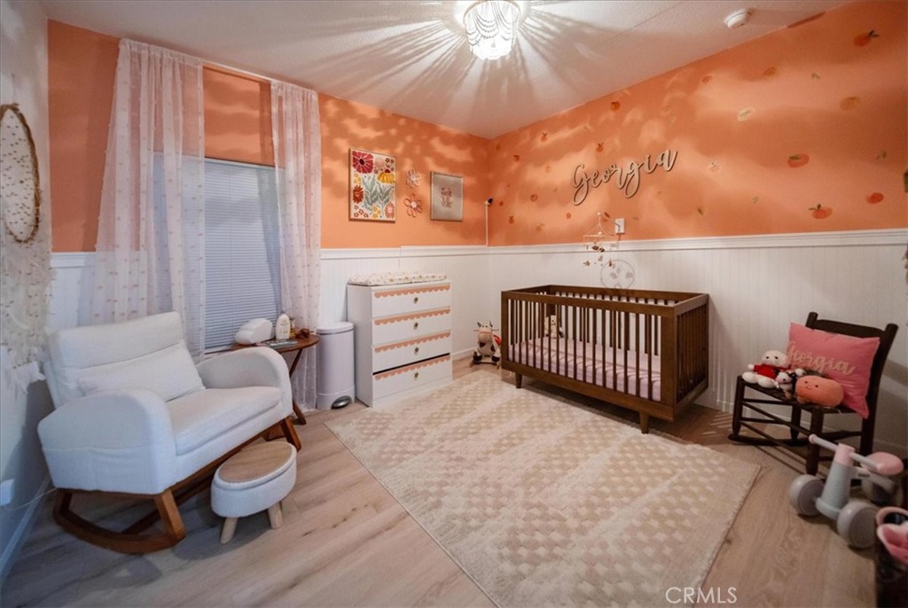 https://media.crmls.org/medias/91d6190f-f3c1-497a-b97f-4f92f5ab57b3.jpg?preset=X-Large
