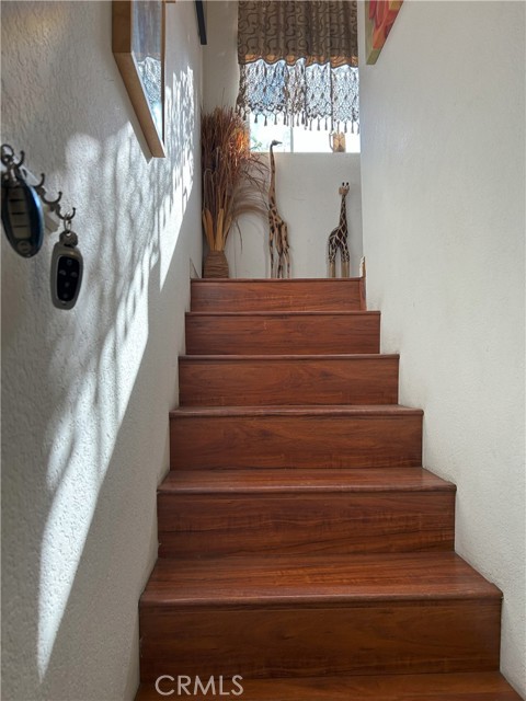 Detail Gallery Image 14 of 27 For 926 Willardson Way a,  Santa Ana,  CA 92703 - 3 Beds | 2/1 Baths