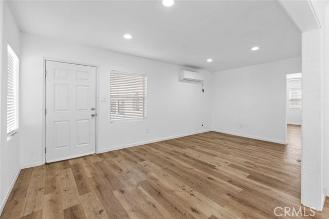 Detail Gallery Image 11 of 32 For 676 W Glenoaks Bld #C,  Glendale,  CA 91202 - 2 Beds | 1 Baths