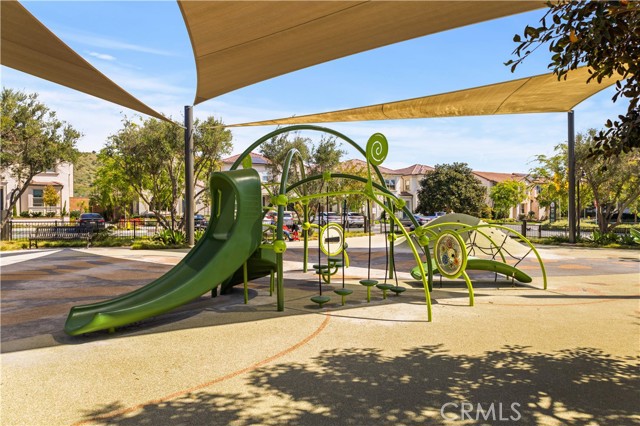 Detail Gallery Image 28 of 30 For 310 Carefree, Irvine,  CA 92618 - 4 Beds | 3 Baths