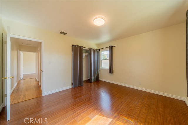 Detail Gallery Image 13 of 42 For 3341 Thelma, La Crescenta,  CA 91214 - 3 Beds | 3 Baths