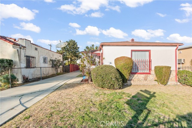 Detail Gallery Image 7 of 46 For 641 W 111th St, Los Angeles,  CA 90044 - 3 Beds | 1 Baths