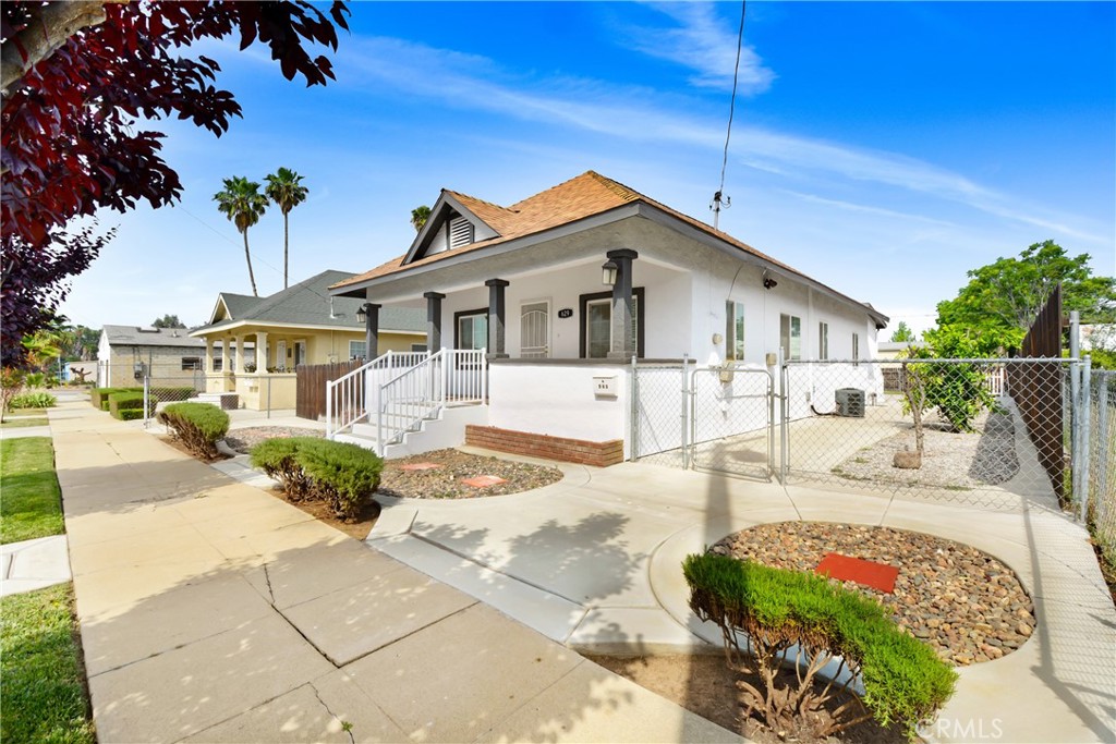 629 Egan Avenue