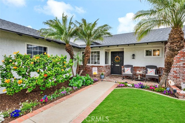 Detail Gallery Image 2 of 22 For 2744 N Ashwood St, Orange,  CA 92865 - 3 Beds | 2 Baths