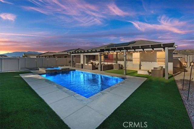 Detail Gallery Image 2 of 32 For 20961 Bison Mesa, Riverside,  CA 92507 - 3 Beds | 2 Baths