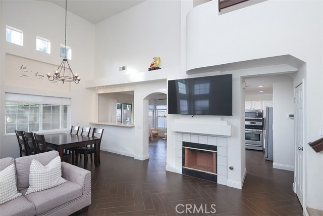 Detail Gallery Image 8 of 27 For 11000 Kimberly, Montclair,  CA 91763 - 3 Beds | 2/1 Baths