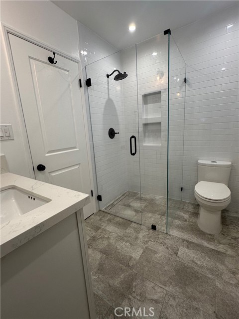 Detail Gallery Image 6 of 9 For 10520 Wiley Burke, Downey,  CA 90241 - 3 Beds | 2 Baths