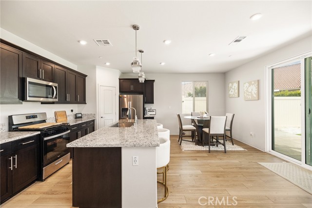 Detail Gallery Image 11 of 50 For 1759 Gooseberry, San Jacinto,  CA 92583 - 4 Beds | 2/1 Baths