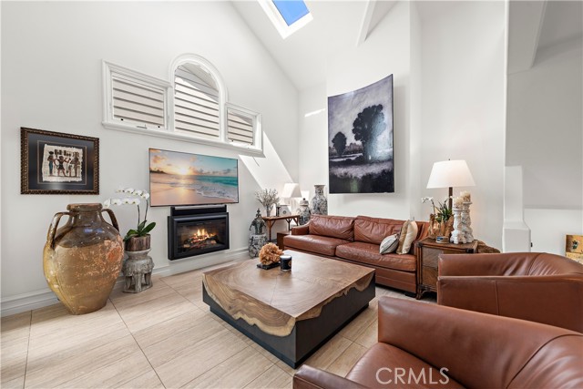 Detail Gallery Image 5 of 20 For 434 1/2 Dahlia Ave, Corona Del Mar,  CA 92625 - 2 Beds | 2/1 Baths