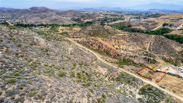 0 Upton, Wildomar CA: https://media.crmls.org/medias/91df4d47-653d-4bf8-9c99-4e9a35c9a423.jpg