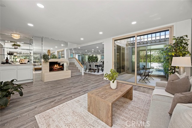 Front Image Thumbnail for CRPW26066176