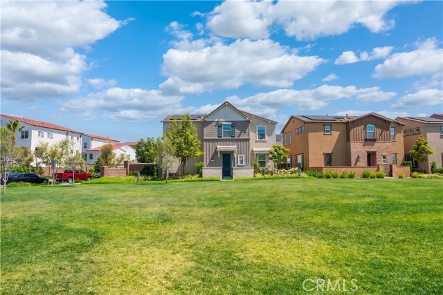 Detail Gallery Image 11 of 37 For 8713 Roving Pl, Chino,  CA 91708 - 4 Beds | 3/1 Baths