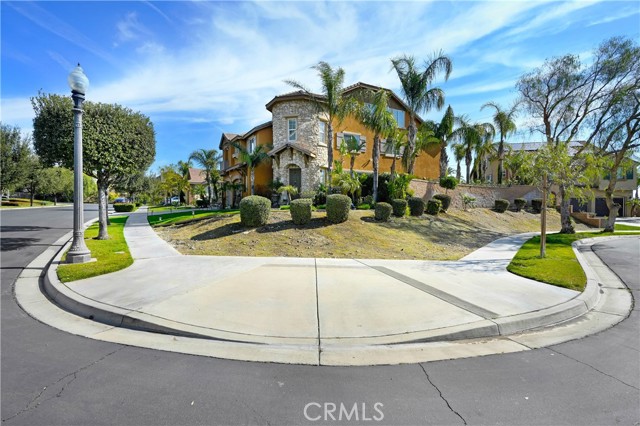 5409 Messina Way, Fontana, CA 92336