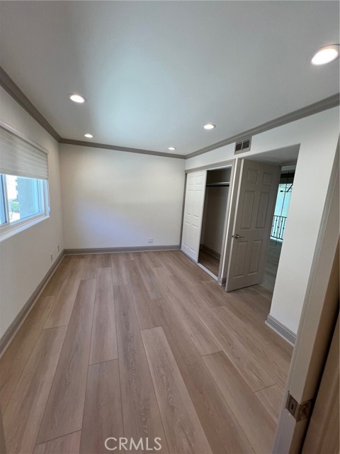 Detail Gallery Image 6 of 13 For 380 W Wilson St #E105,  Costa Mesa,  CA 92627 - 3 Beds | 3 Baths