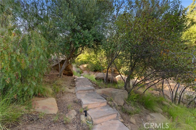 9314 Stevens Way, West Hills CA: https://media.crmls.org/medias/91e15c30-269b-4bde-8684-3c6b1f3321be.jpg