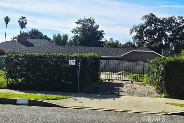 Detail Gallery Image 3 of 11 For 678 E Francisquito Ave, West Covina,  CA 91790 - – Beds | – Baths