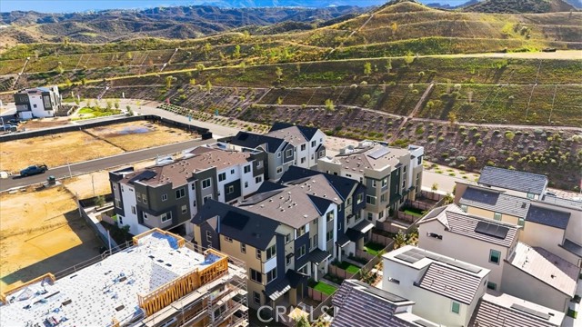 Detail Gallery Image 50 of 50 For 27315 Bear Creek Ln, Valencia,  CA 91381 - 4 Beds | 3/1 Baths