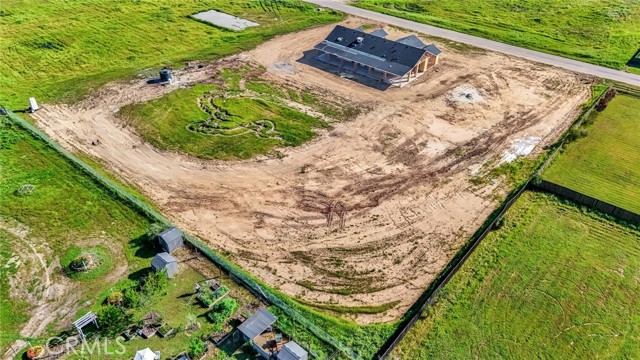 Detail Gallery Image 14 of 20 For 21250 Del Monte Rd, Madera,  CA 93638 - 4 Beds | 3 Baths