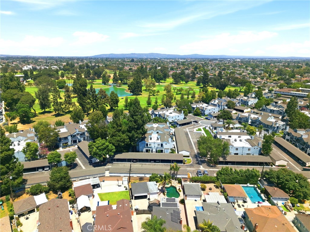 https://media.crmls.org/medias/91e345ce-66d5-427e-a759-a7f9878ac641.jpg?preset=X-Large